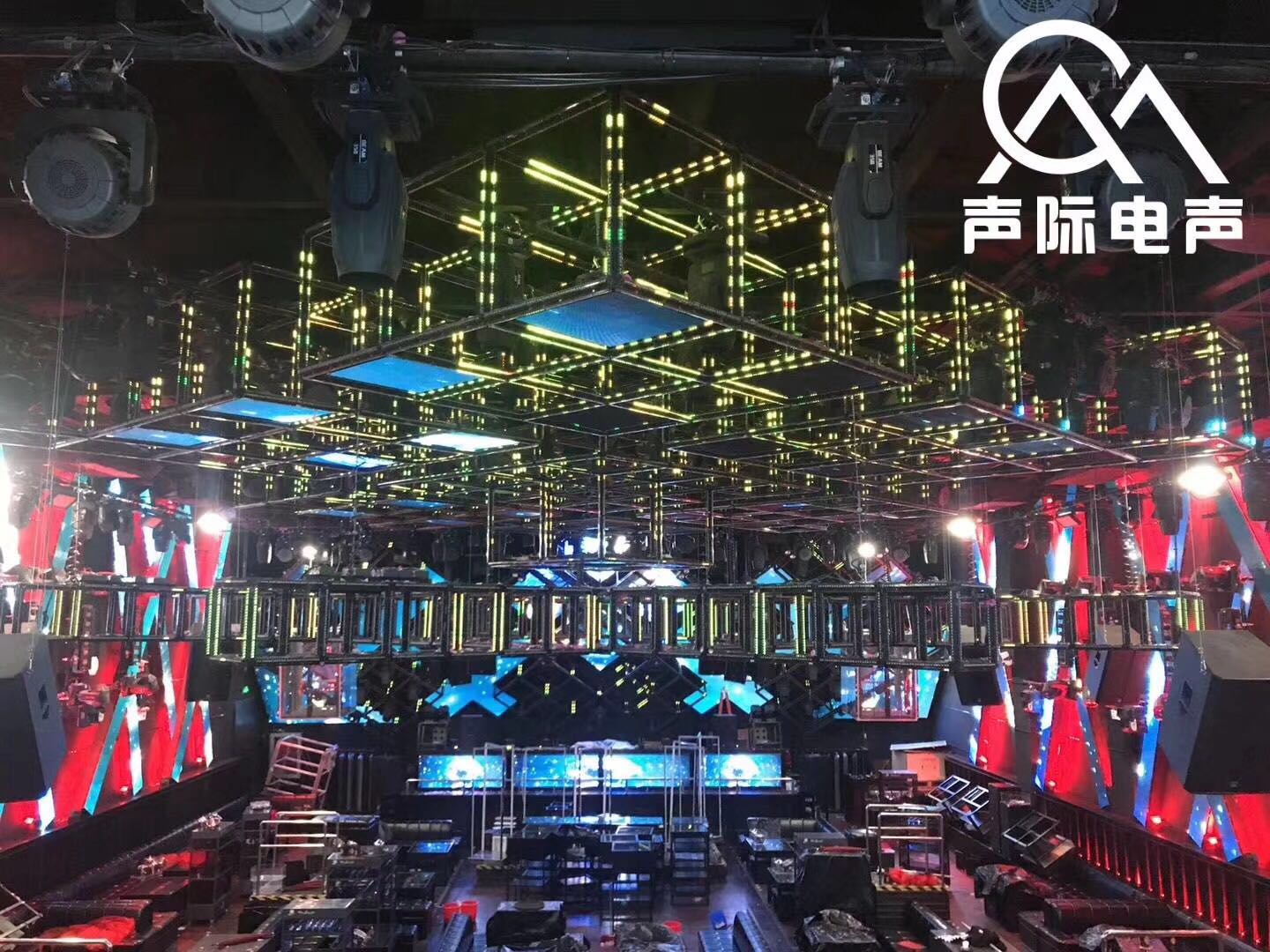 酒吧灯光音响设备